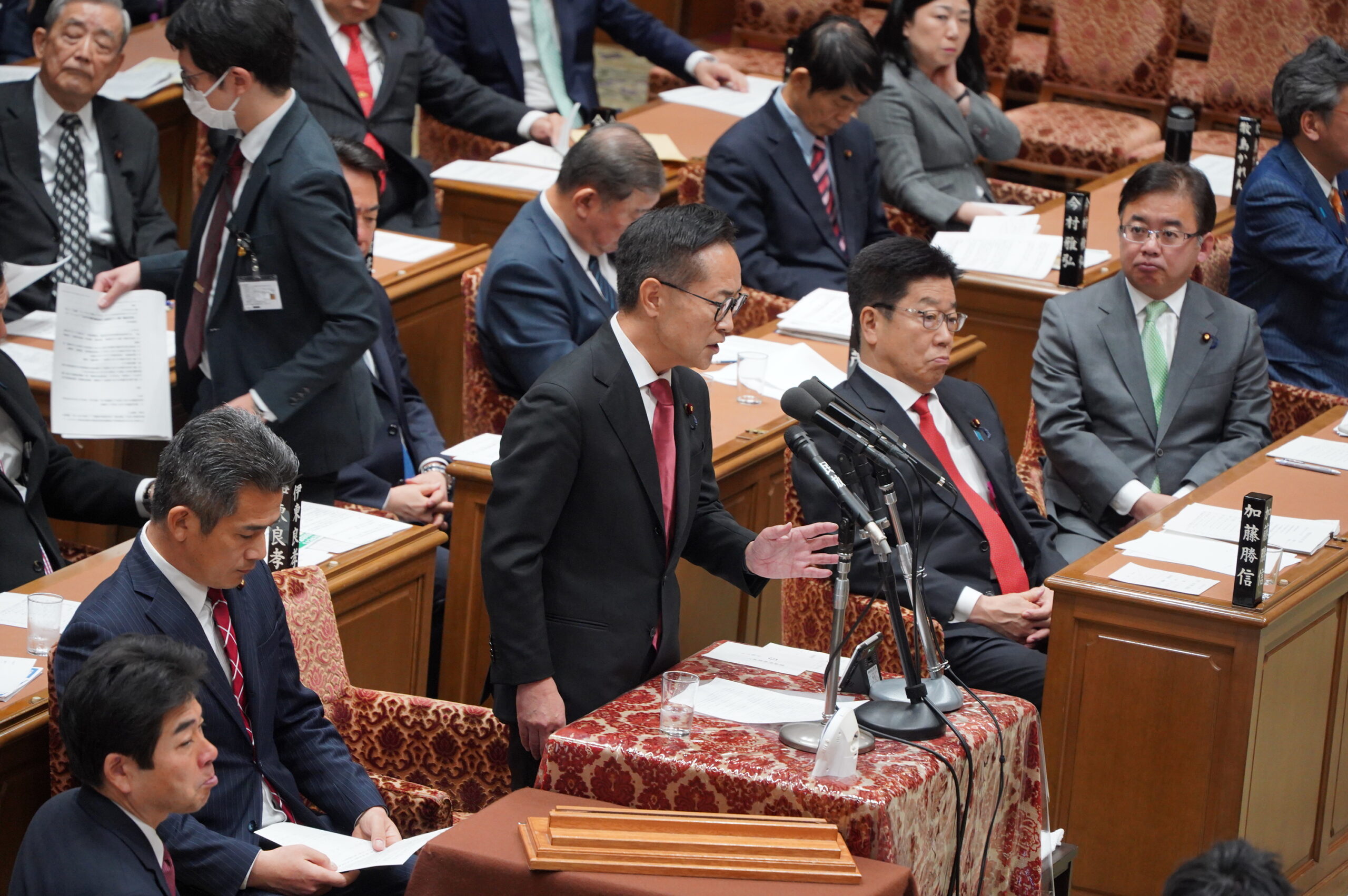 【衆予算委】古川元久国対委員長が政治資金問題などについて質疑