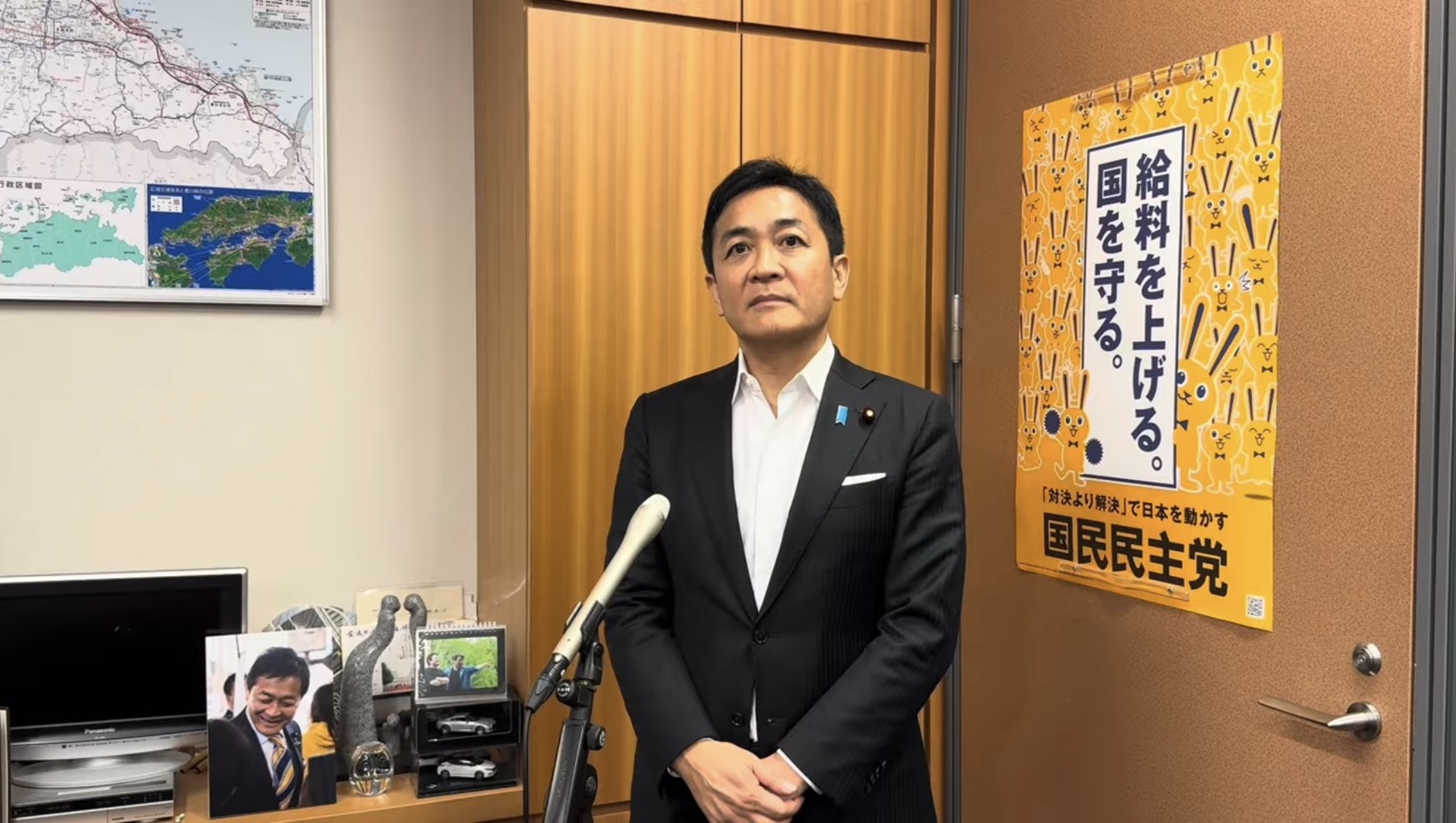 国民民主党 玉木代表ぶら下がり会見（皇室典範改正法案・国旗損壊処罰法案・再審法改正案の成立を受けて）